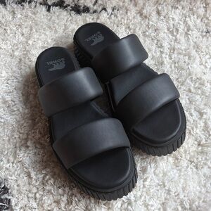 Sorel Ona Streetworks Slide Platform Sandals
Size 8.5